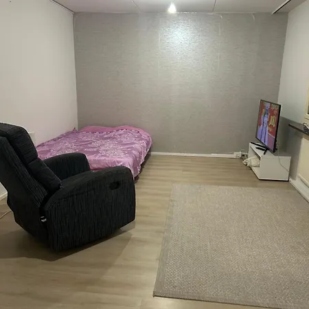 Apartment Near The Airport In About 9 Minutes